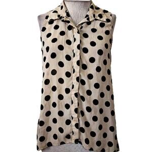 Cream and Black Polka Dot Sleeveless Blouse Size Medium